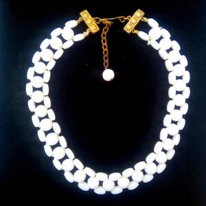 Vintage Milk Glass Choker